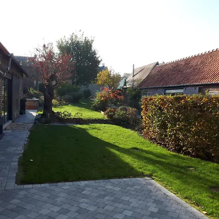 住宿加早餐酒店 D'hotes L'aubaine Avec Jacuzzi